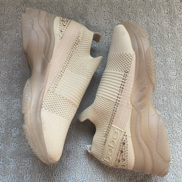 NWT Bebe beige chunky sneakers - Picture 1 of 5